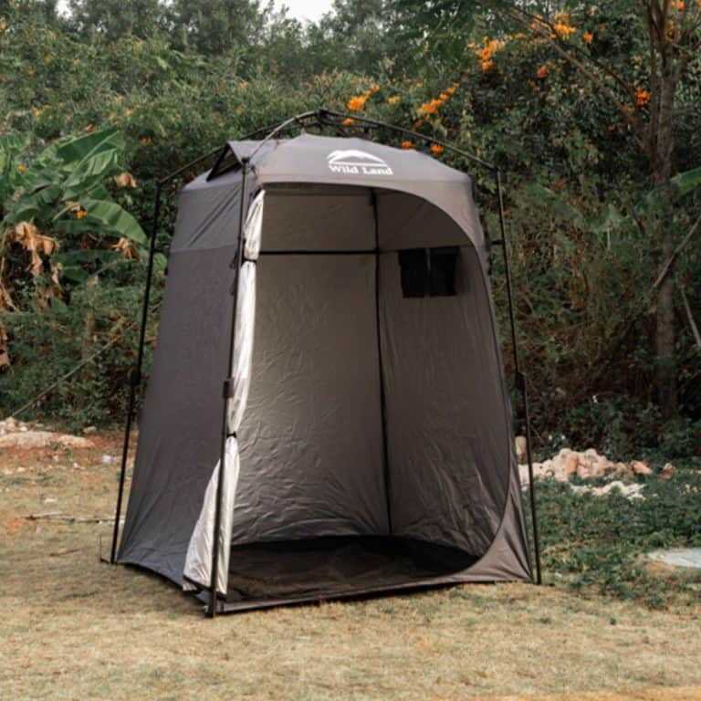 wild land-protable-pop-up-shower-cubicle-bushwakka-africa